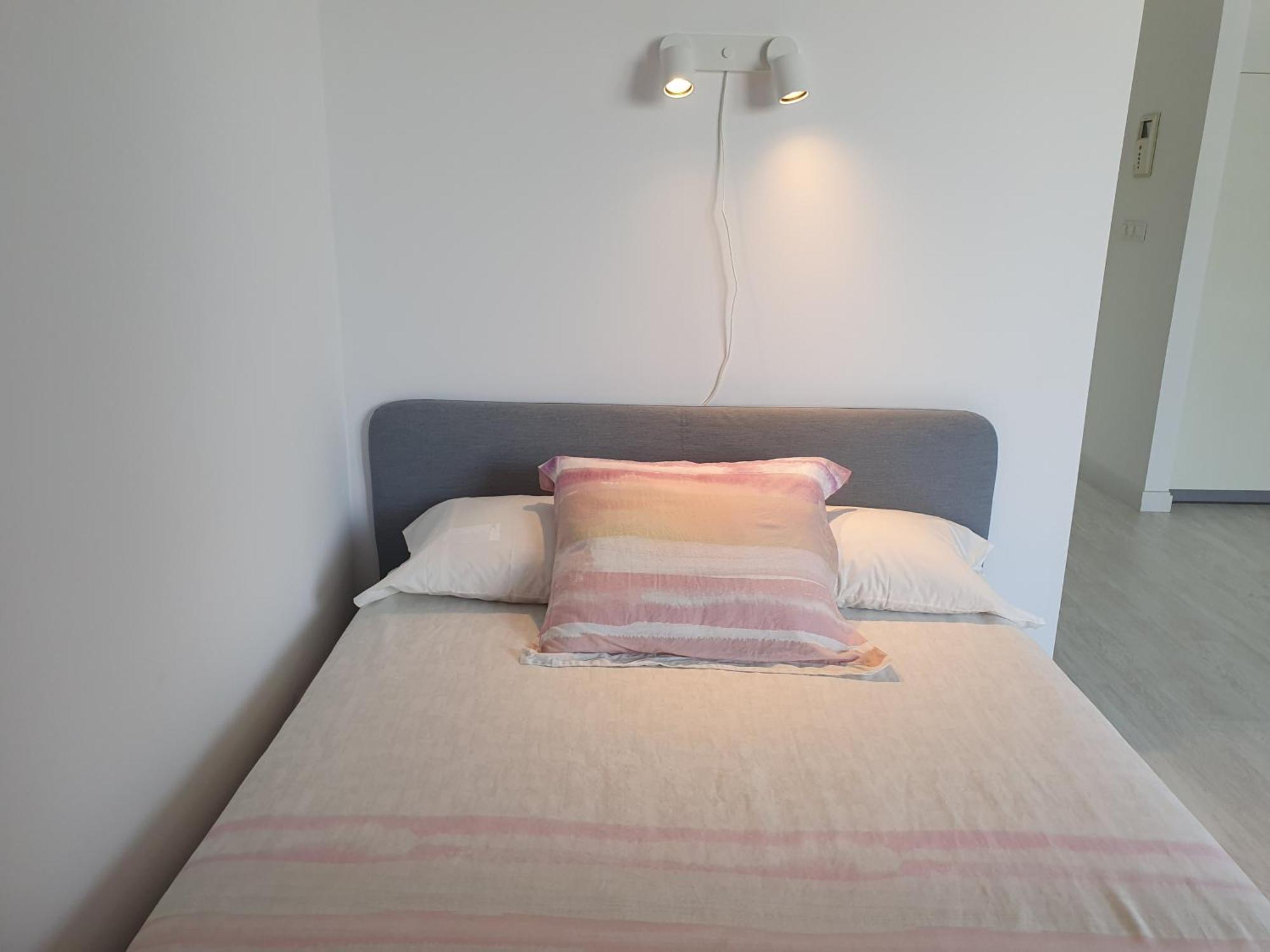 Aeropuerto Loft Poligono Daire Manises Oda fotoğraf